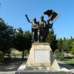 ezineli yahya çavuş anıtı